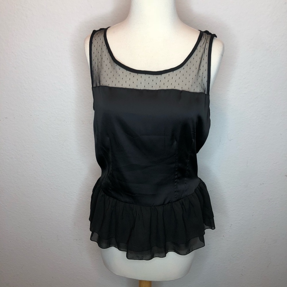 Pretty black top medium
